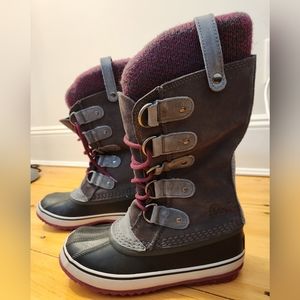 NWT Sorel Joan of Arctic Knit